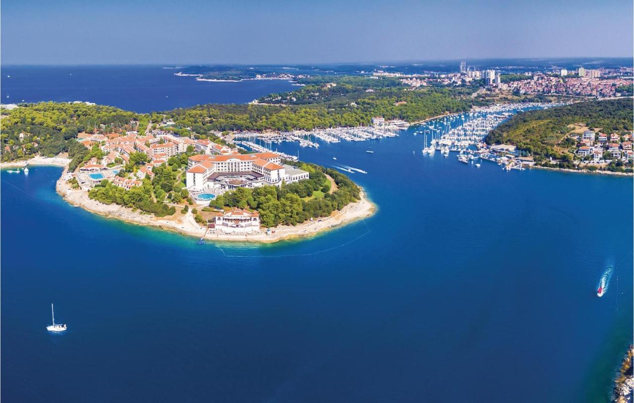 1 Bedroom Awesome Apartment In Πούλα Εξωτερικό φωτογραφία