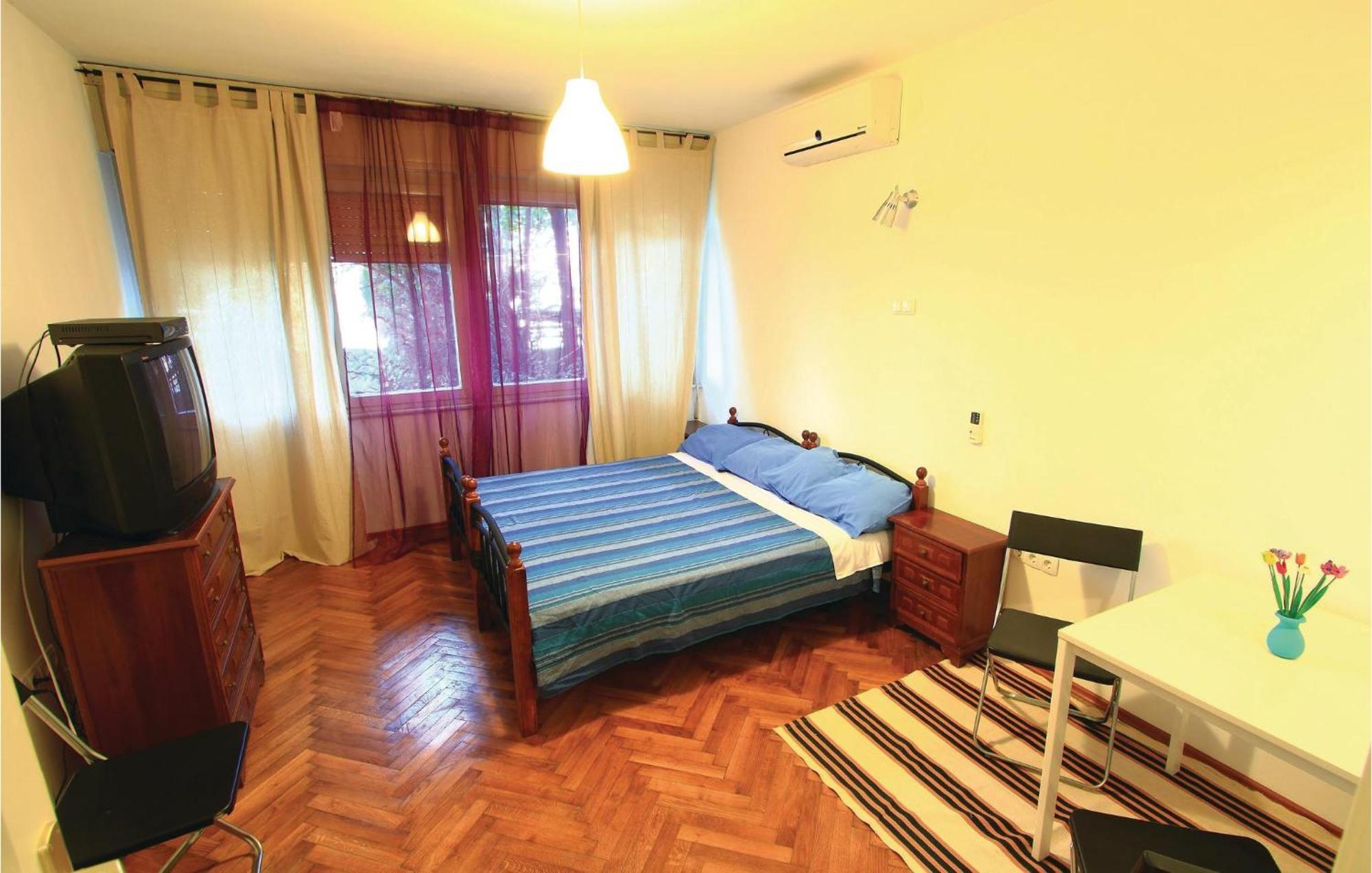 1 Bedroom Awesome Apartment In Πούλα Εξωτερικό φωτογραφία
